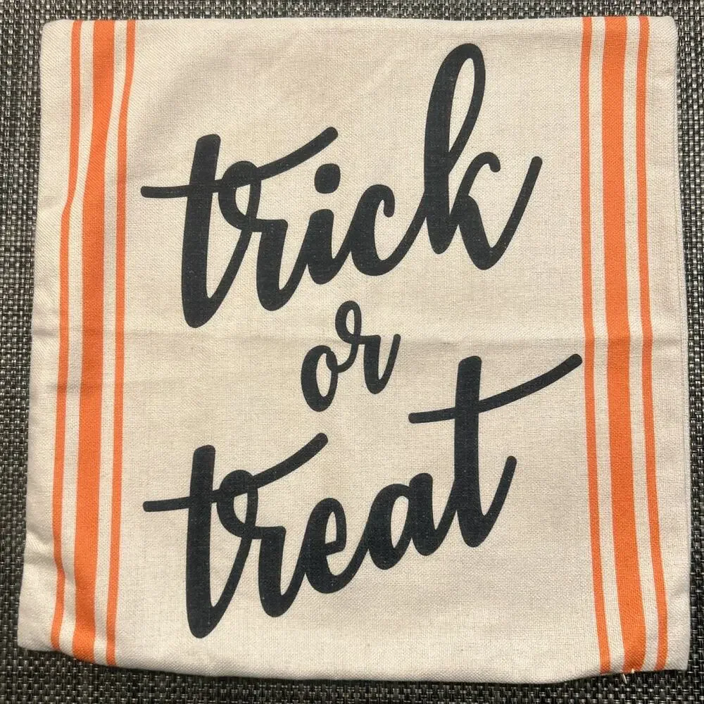 1 PRIMITIVES by KATHY Halloween Pillow + 2 extra pillow covers/cases Pumpkin Cat